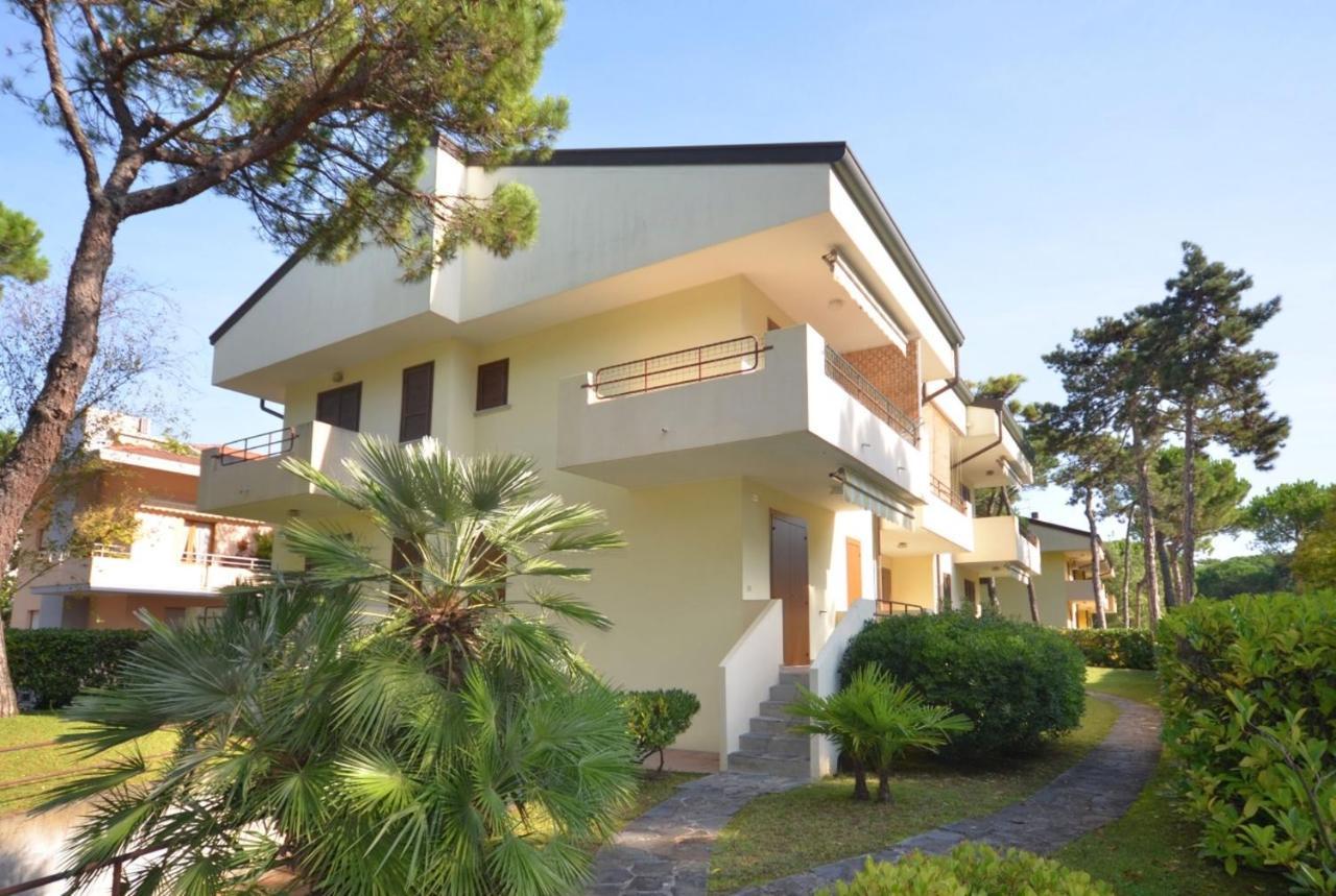 Appartamenti Dei Fiori Lignano Sabbiadoro Ngoại thất bức ảnh